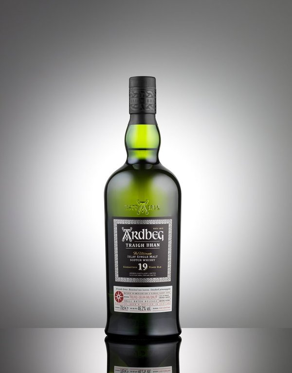 Islay Single Malt Scotch Whisky "Traigh Bhan" Batch2 - Ardbeg 2020